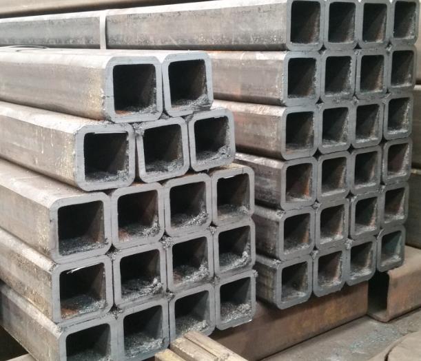 �׳���η���